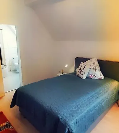 24 Silonce Gruppe Stilvolles Im Kreis Olpe Parkplatz & Qualitaet *