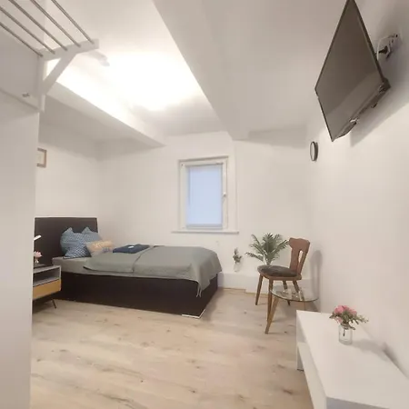 24 Silonce Gruppe Stilvolles Im Kreis Olpe Parkplatz & Qualitaet * Bilstein