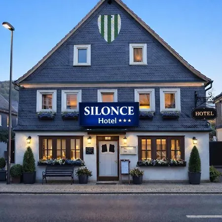 24 Silonce Gruppe Stilvolles Im Kreis Olpe Parkplatz & Qualitaet * Bilstein