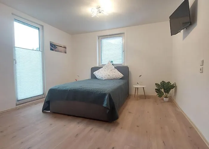 24 Silonce Gruppe Stilvolles Im Kreis Olpe Parkplatz & Qualitaet