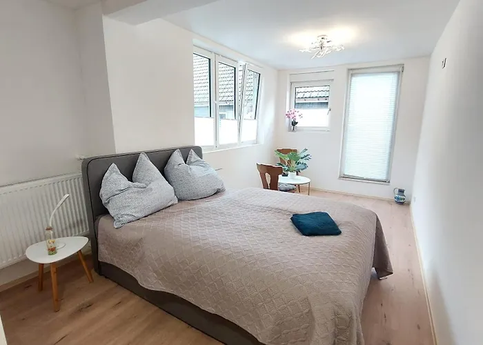 24 Silonce Gruppe Stilvolles Im Kreis Olpe Parkplatz & Qualitaet