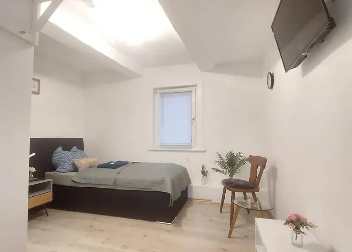 24 Silonce Gruppe Stilvolles Im Kreis Olpe Parkplatz & Qualitaet * Bilstein