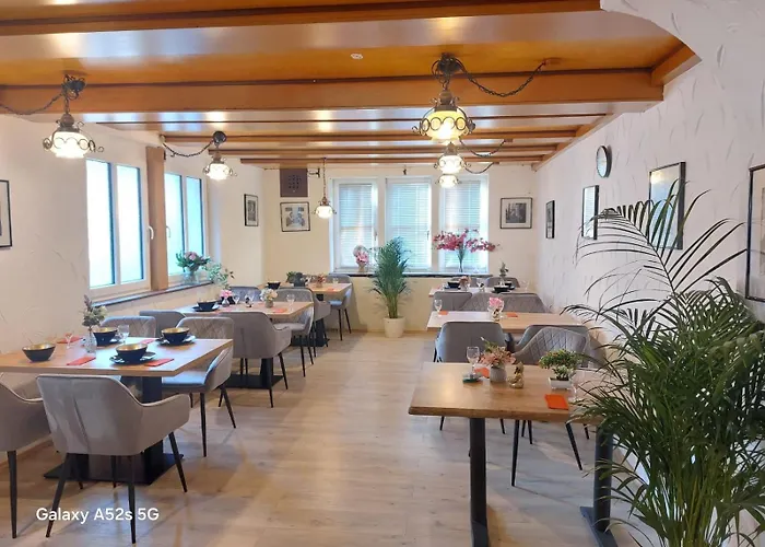 24 Silonce Gruppe Stilvolles Im Kreis Olpe Parkplatz & Qualitaet Hotel Bilstein